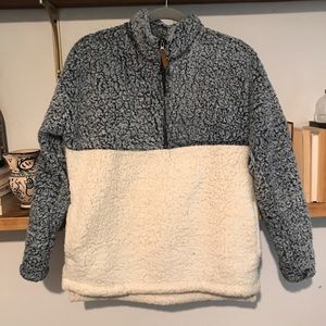 PINK style Comfy Two-Tone Sweatshirt